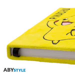 POKEMON - Cahier A5 Premium "Pikachu peluche" X4